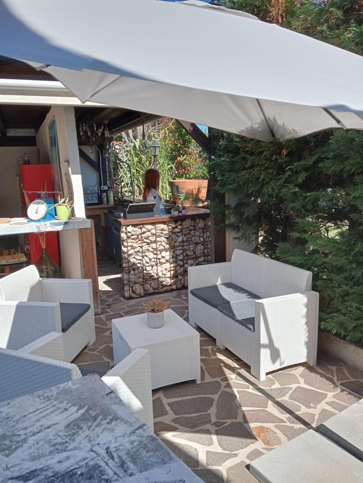 Sinilu B&B Silvi Paese Zewnętrze zdjęcie